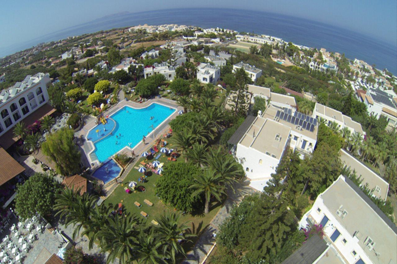Chrissi Amoudia Hotel Anissaras Екстериор снимка