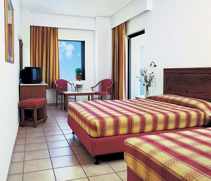 Chrissi Amoudia Hotel Anissaras Стая снимка